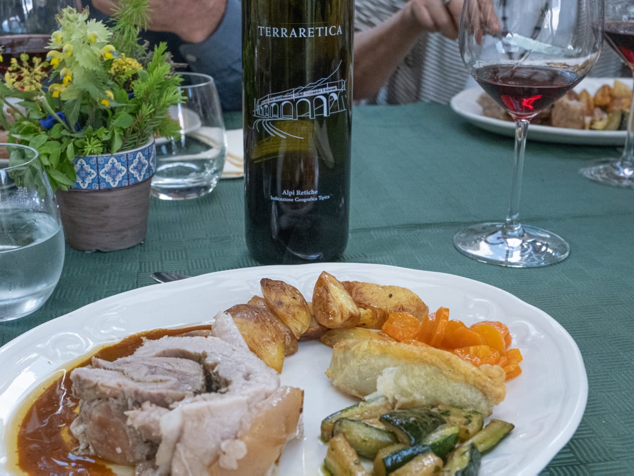 Accompagnata da vino di Valtellina